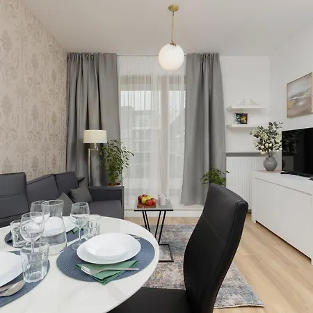 Os Krolewska - Comfortable In Wilanow *