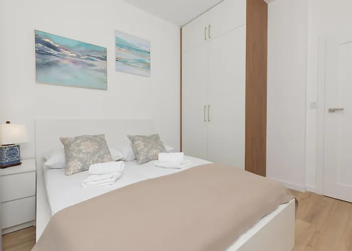 Os Krolewska - Comfortable In Wilanow شقة *