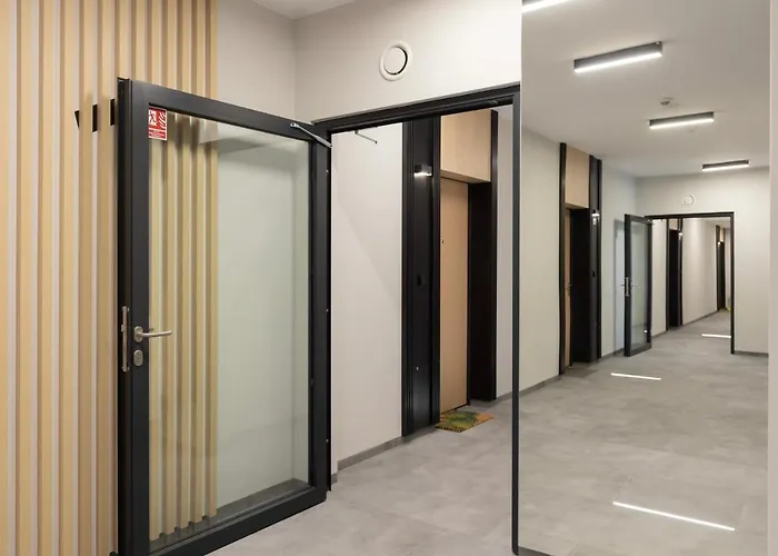 Os Krolewska - Comfortable In Wilanow