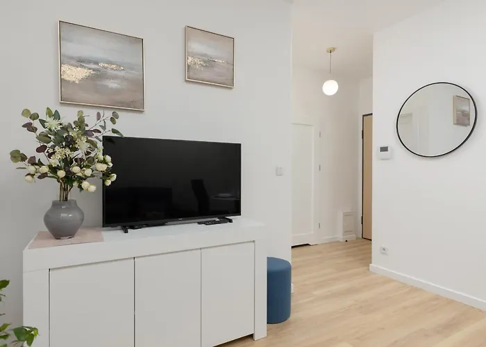 Os Krolewska - Comfortable In Wilanow *