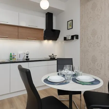 Oś Królewska - Comfortable In Wilanów Varsovia