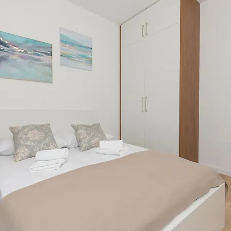 Oś Królewska - Comfortable In Wilanów Apartamento *